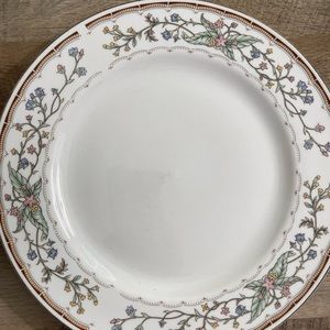 Faberware WELLESLEY 486 Pink Blue Floral Design Gold 4 Salad & 4 Dinner Plates